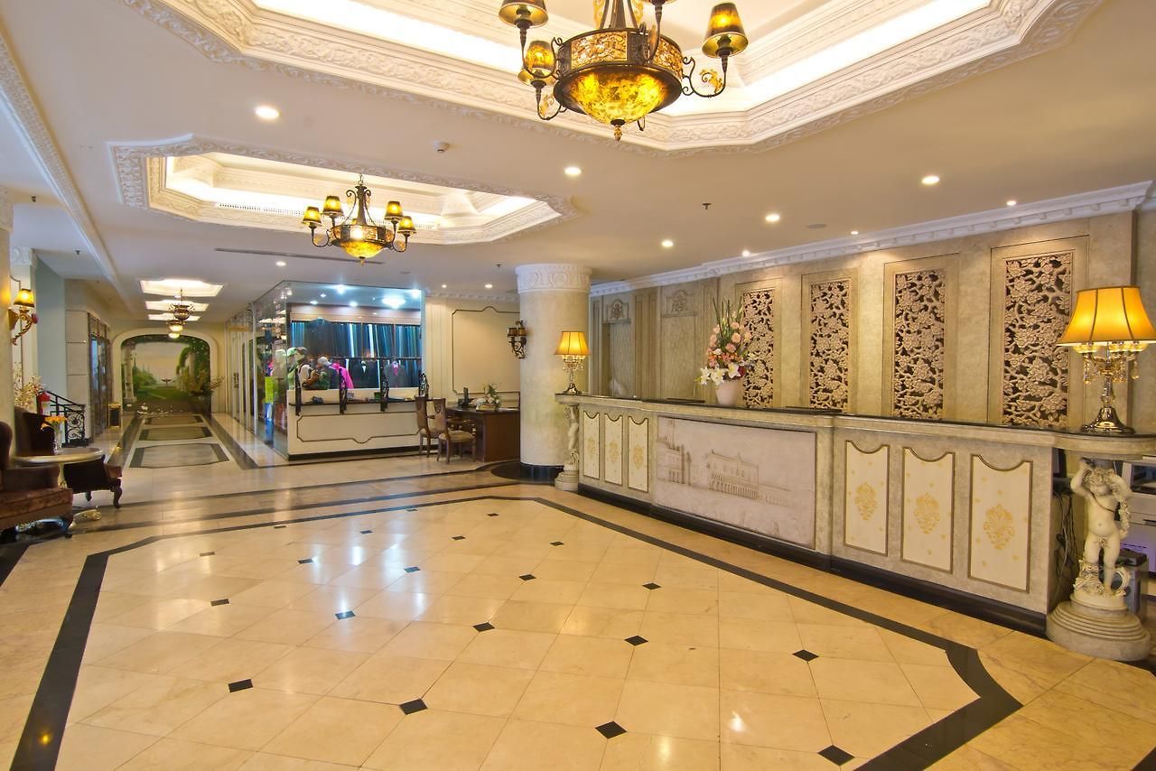 Lk Metropole โรงแรม 3*