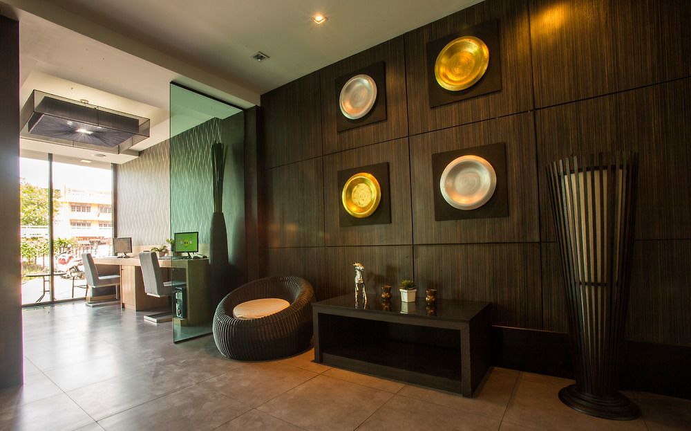 Place Serviced โรงแรม 3*