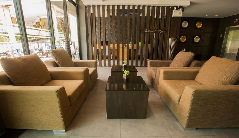 Place Serviced โรงแรม