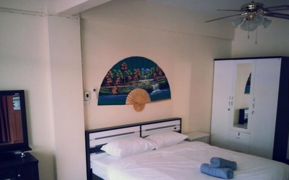 โรงแรม Oyo 963 Sunshine Pattaya