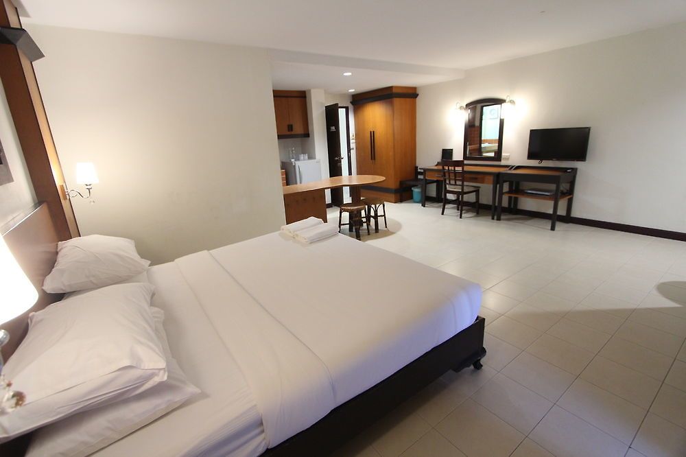โรงแรม Piyada By Nexottel Pattaya
