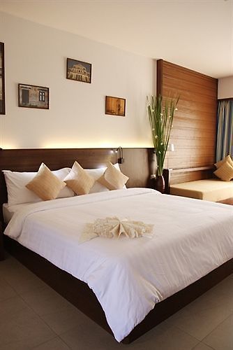 โรงแรม บ้านคุณนาย