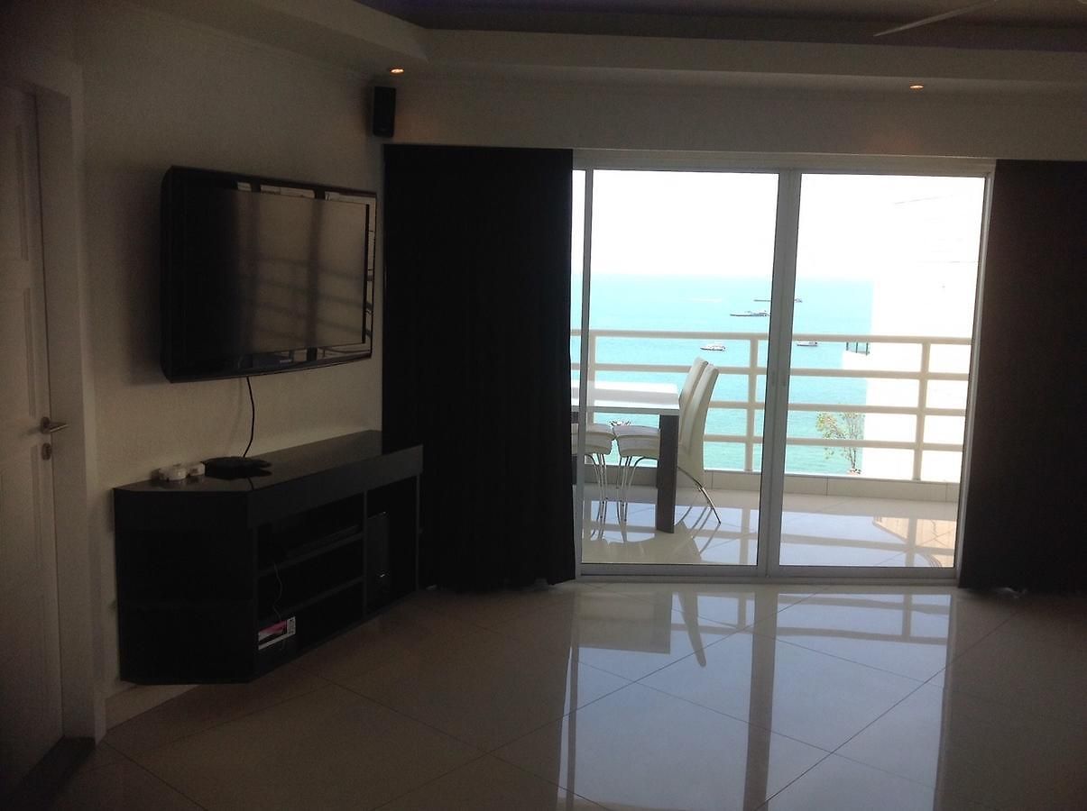 อพาร์ตโฮเทล Vtsix Service At View Talay 6 3*