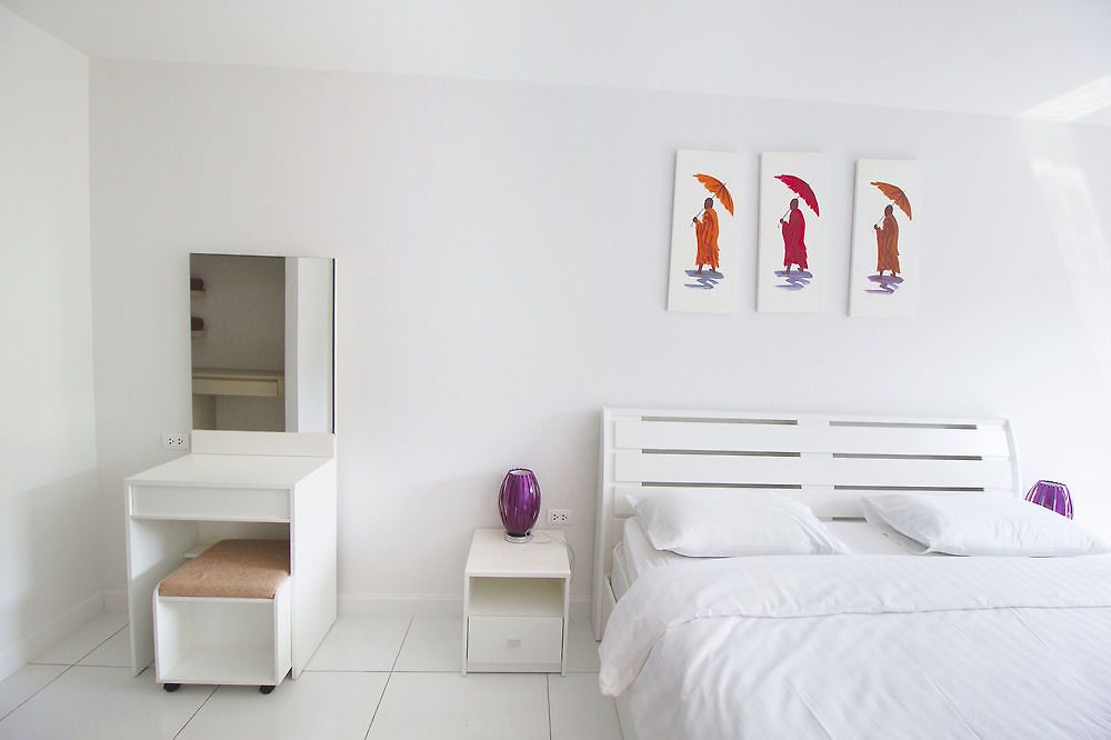 The Place Pratumnak By Sunny โรงแรม