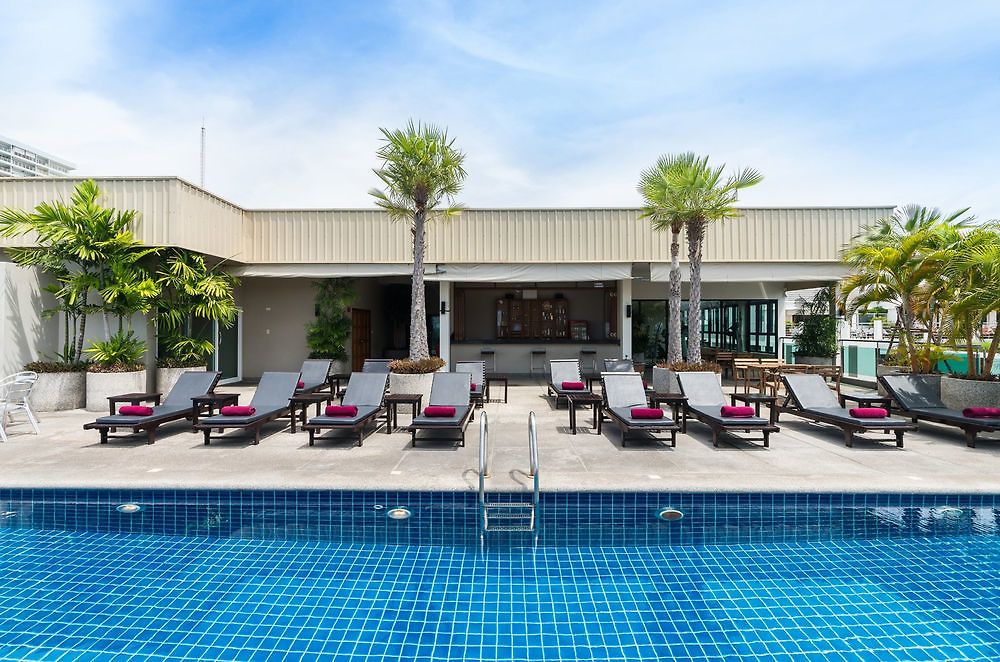 ซี มี สปริง ทู โฮเทล Pattaya