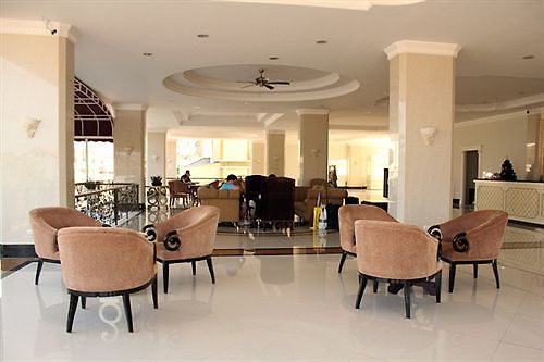 Hotel Lk Crystal Place 3*
