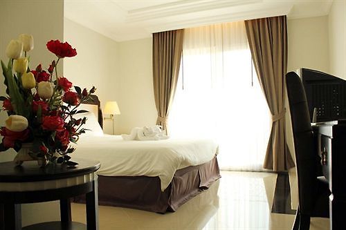 Lk Crystal Place Hotel Pattaya