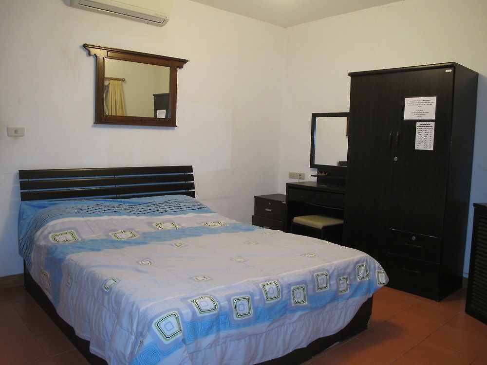 Aura House บ้านพัก