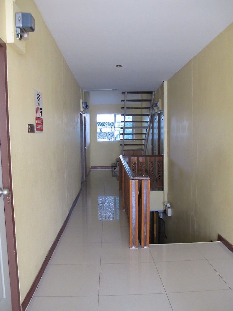 Aura House บ้านพัก