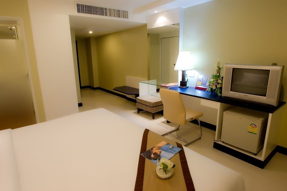 โรงแรม Fourteen Again Pattaya
