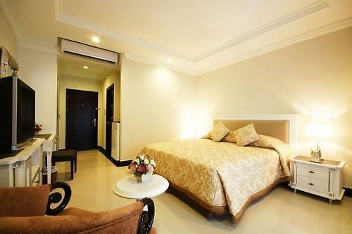 โรงแรม Lk Premier 3*