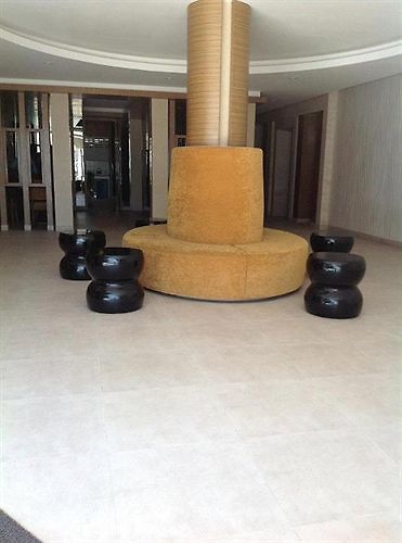โรงแรมพำนักรับรอง Honey
