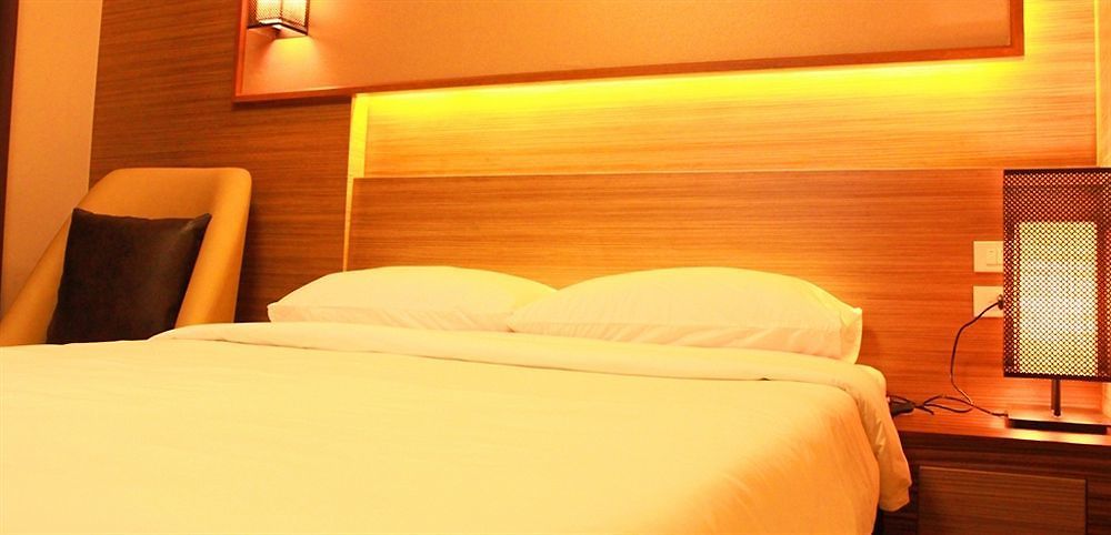 โรงแรมพำนักรับรอง Honey *