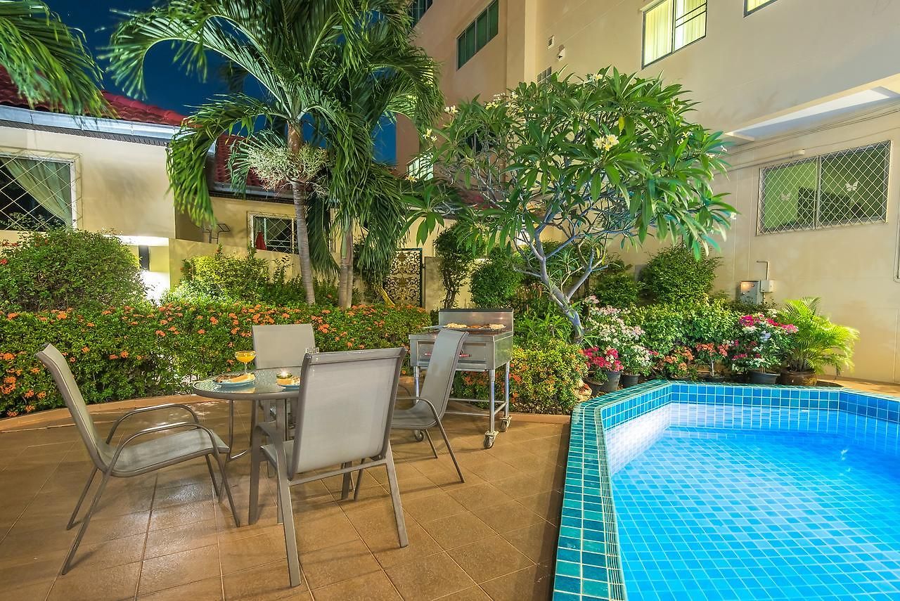 Butterfly Garden Boutique Residences Apts And Villas, A Lifestyle Destination Ex Lg 1-3 Bedroom Units , Full Kitchen, 2 Full Bathrooms, Rain Shower, Bath, Free Bbq, Free Fast Fiber Optic Wifi, Staff 24-7 Pattaya
