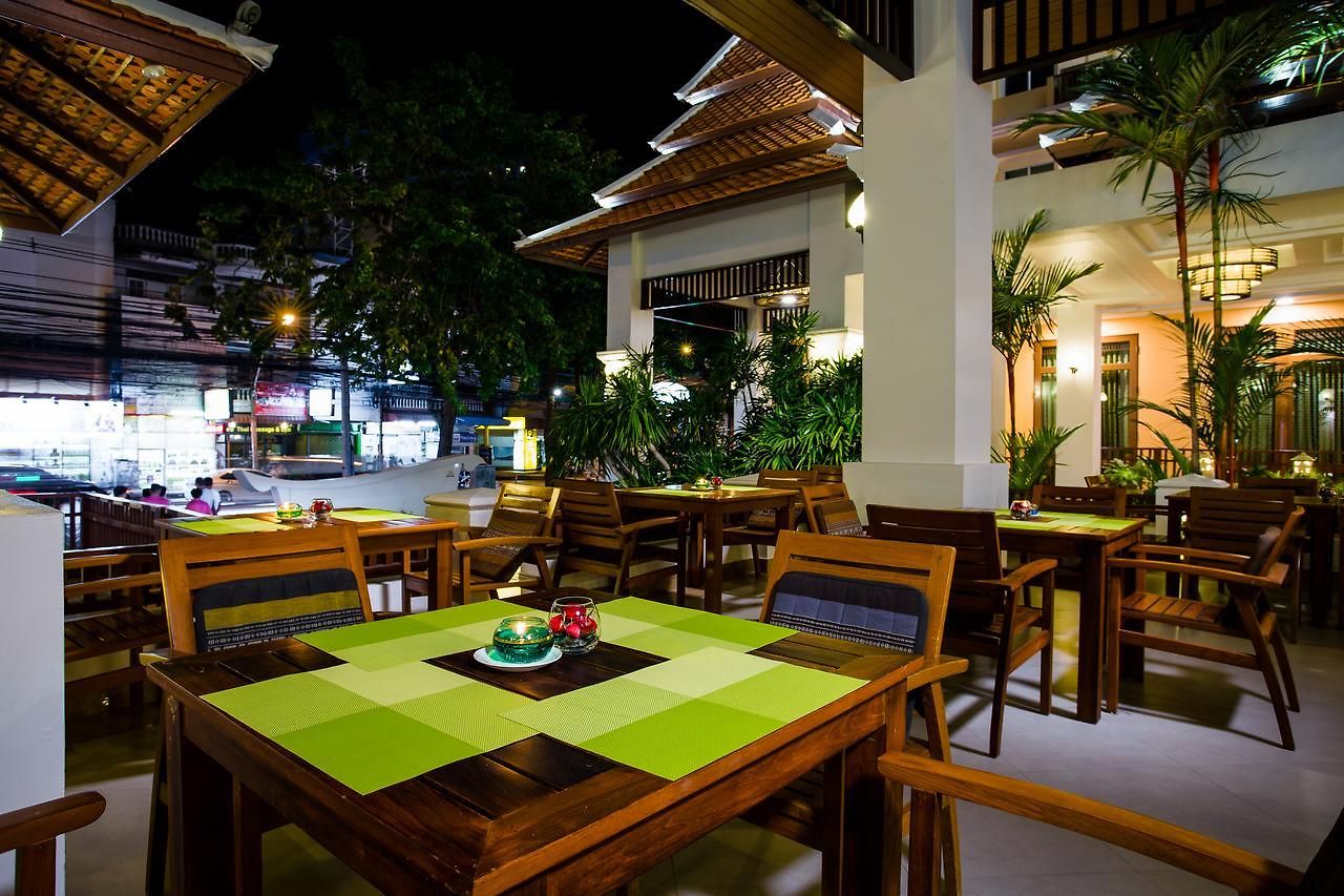 ไอยรา พาเลส โรงแรม 5*