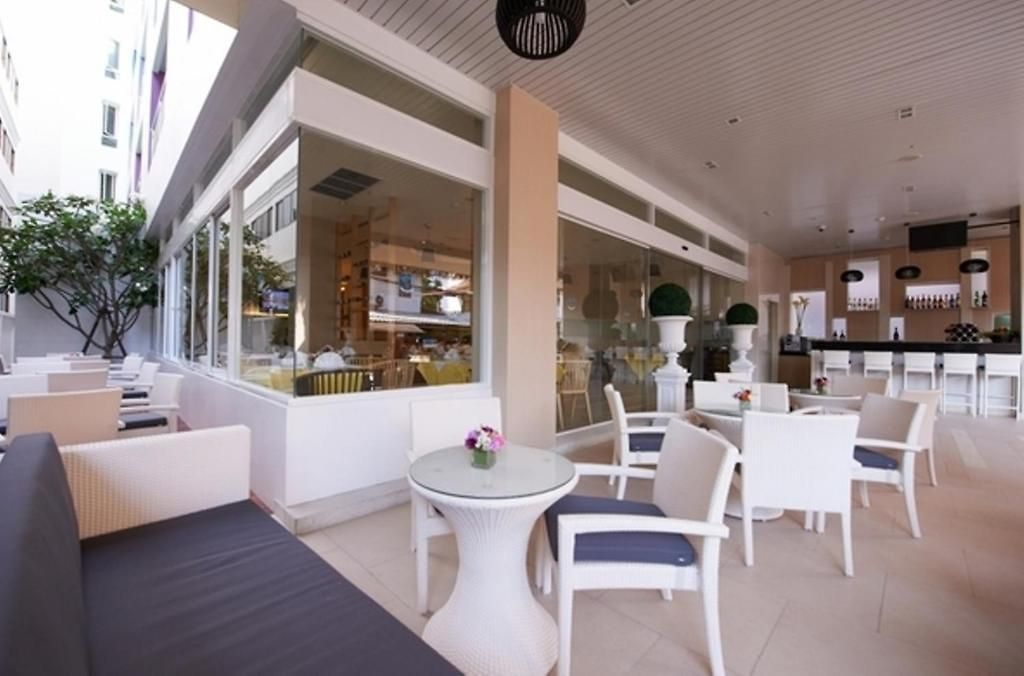 โรงแรม พัทยาซีวิว - Sha Extra