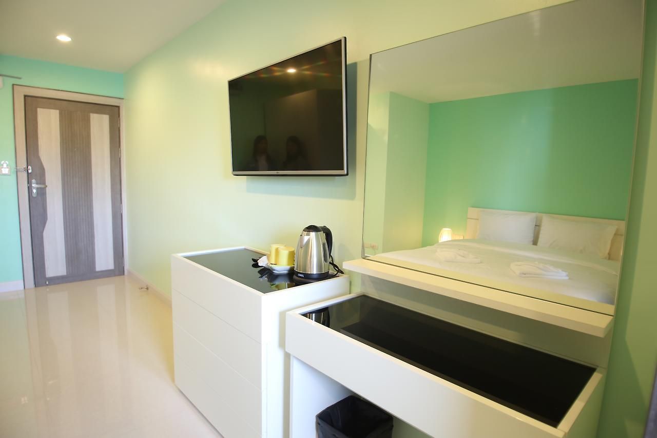 โรงแรม Trebel