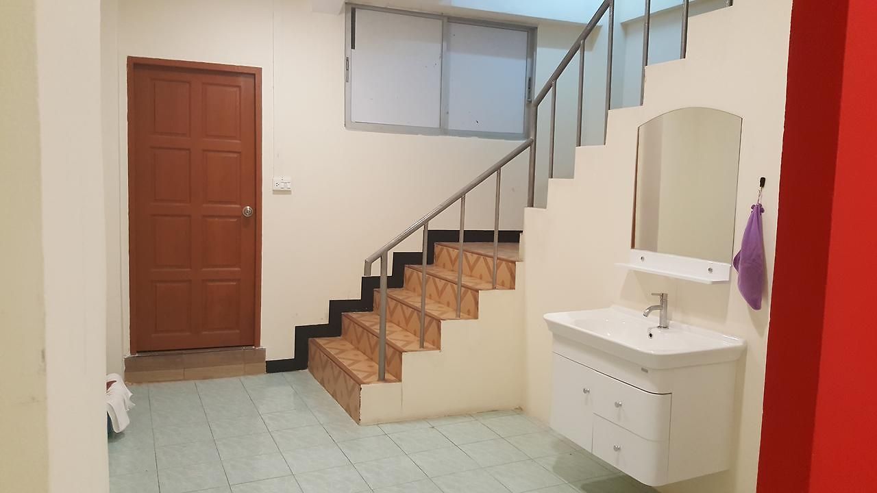 โรงแรม Liya