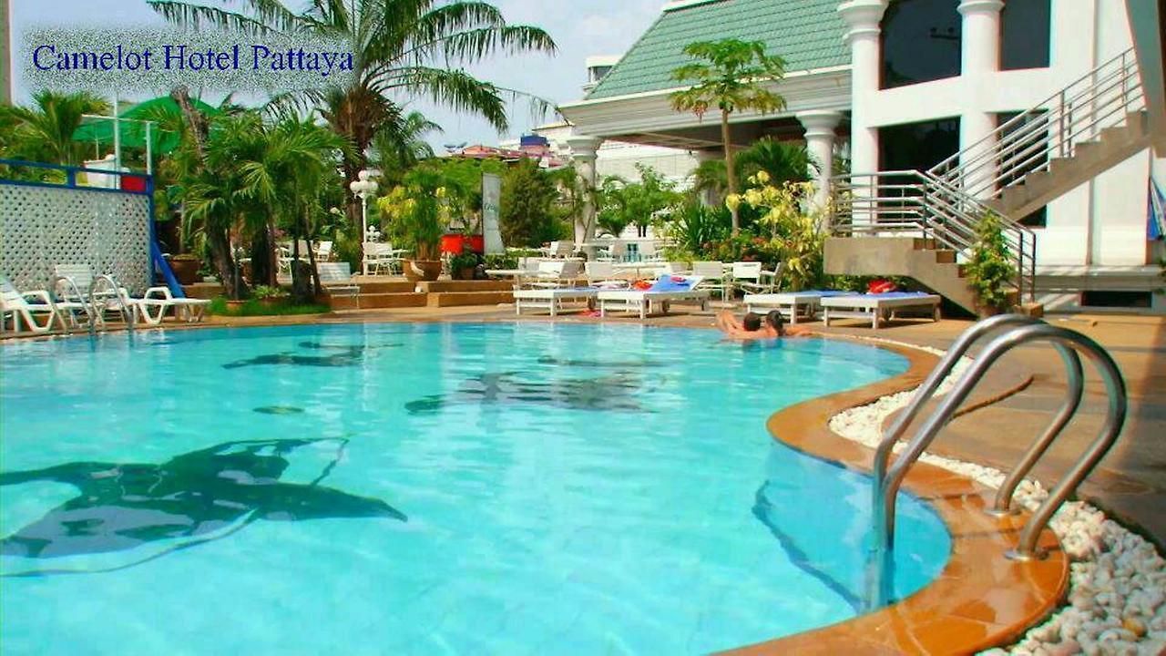 โรงแรมคาเมลอท 4*