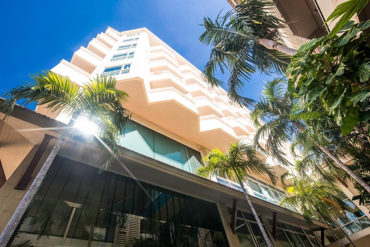 Sea Breeze Jomtien 4*
