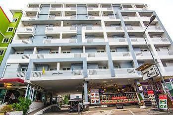 โรงแรม สุทัศน์คอร์ท 5 3*