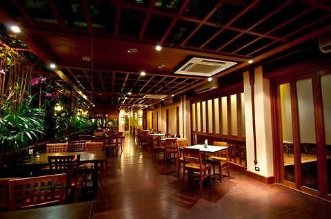 โกลเด้นบีชโฮเทล พัทยา 4* Pattaya