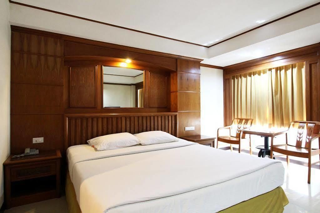 โรงแรม เดอะ เอเอ พัทยา เรสซิเดนซ์ Pattaya