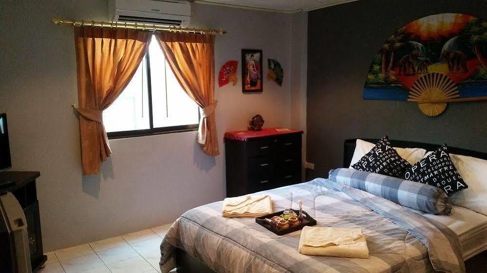 Hotel Nemos And Massage