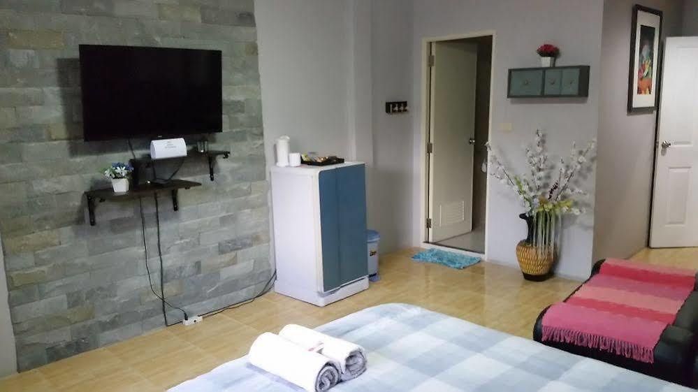 Nemos And Massage 2*