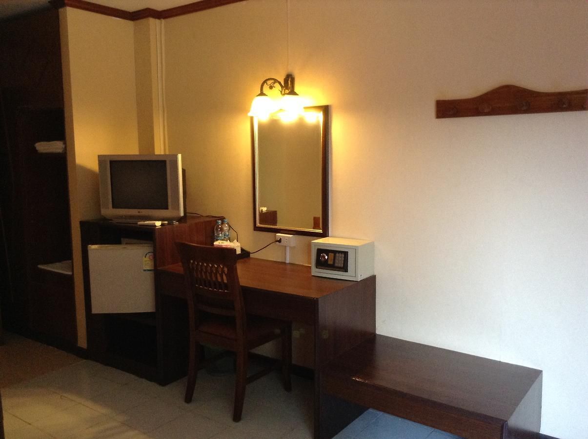 Jomtien Cozy โรงแรม