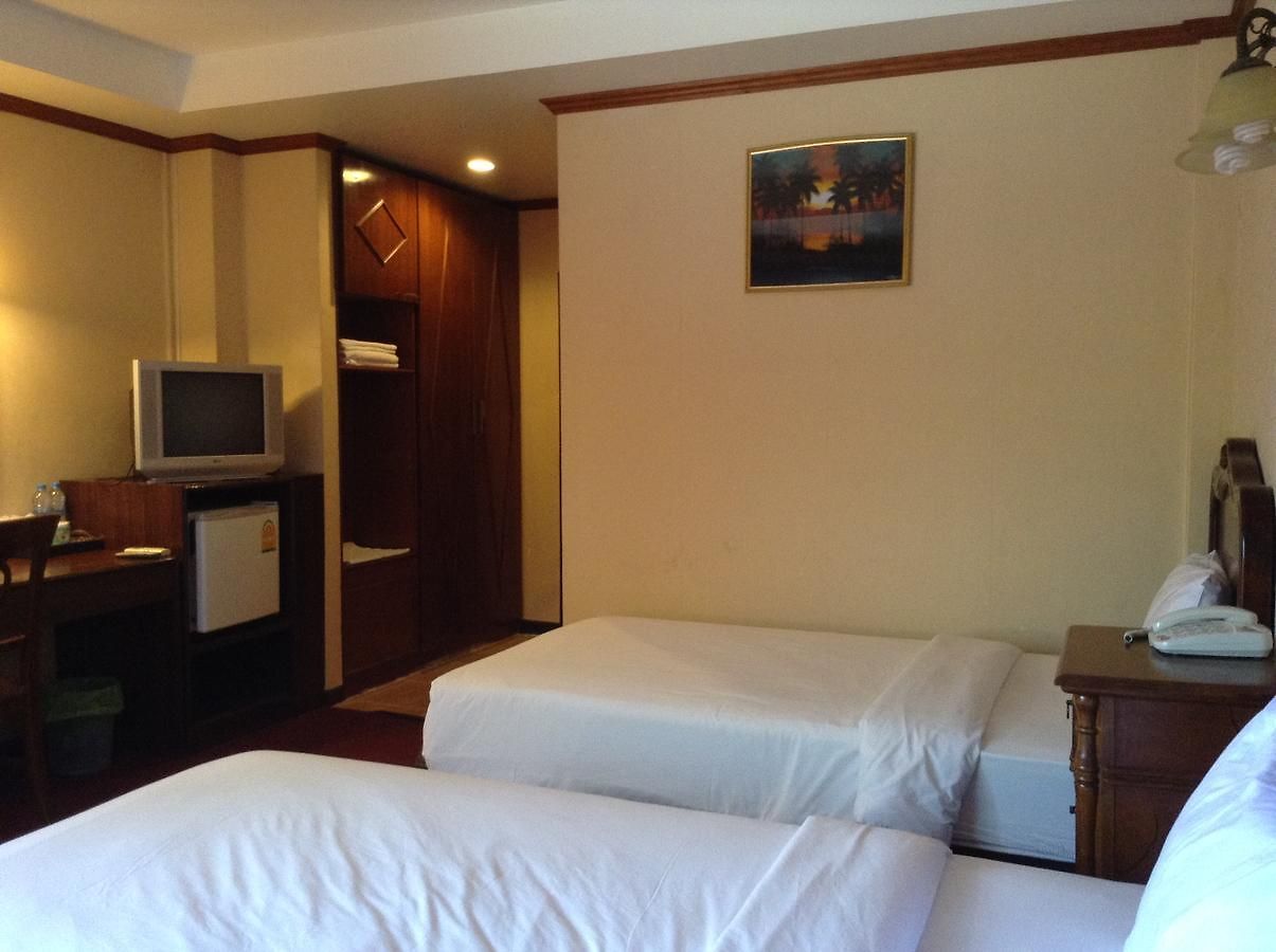 Jomtien Cozy โรงแรม 3*