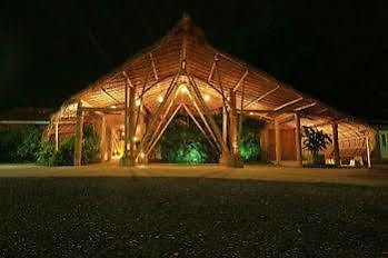 Chic+ Chill @eravana รีสอร์ท 4*