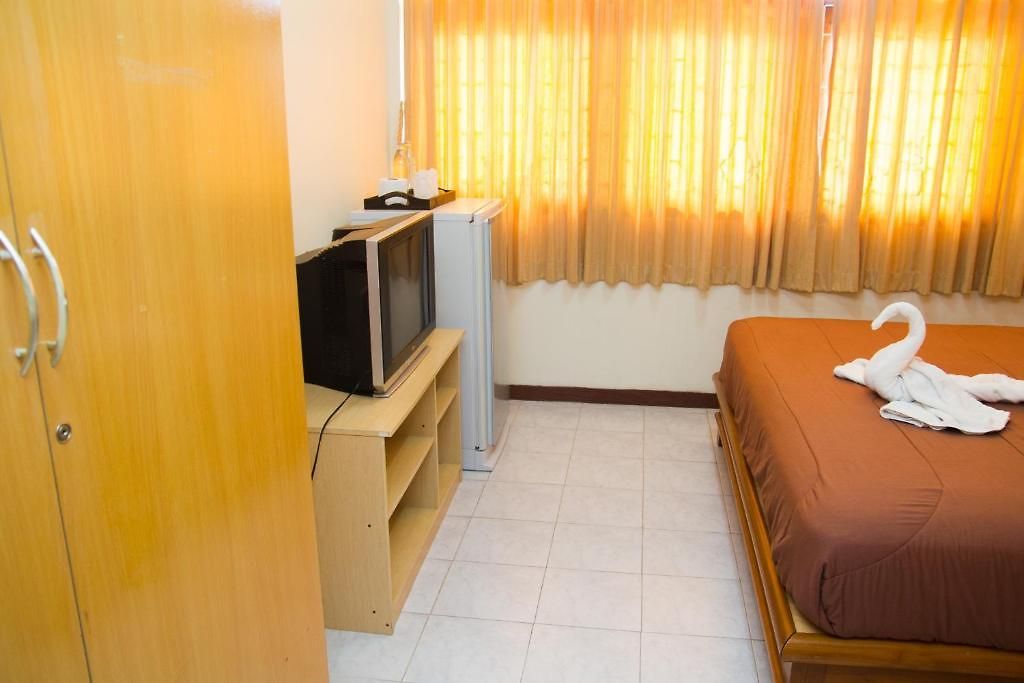 โรงแรม Royal B.j Pattaya