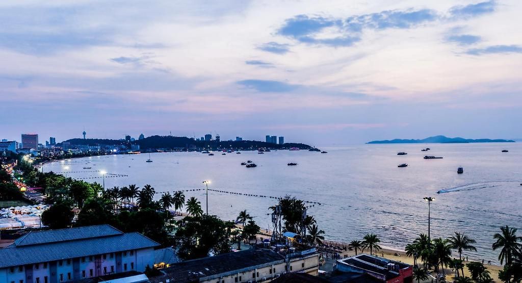 โฮเท็ล ซีเล็คชั่น พัทยา Pattaya