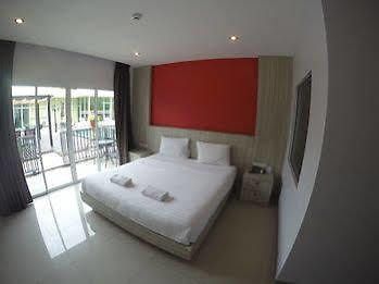 Anantra By Cpg โรงแรม 3*