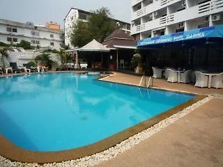 Marina Inn *