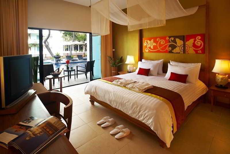 โรงแรม Cosy - Sha Extra 4*