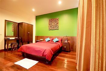 Devara Pool โรงแรม