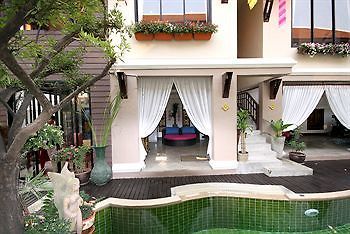 Devara Pool โรงแรม