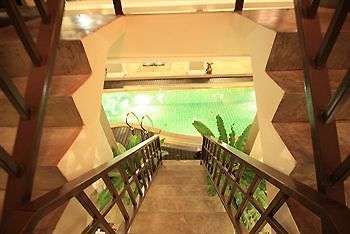โรงแรม Devara Pool