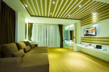 ฮามิลตัน แกรนด์ เรสซิเดนซ์ โรงแรม Pattaya