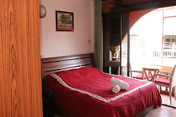 S- One Aparthotel Pattaya