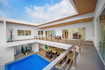Davinci Pool วิลล่า