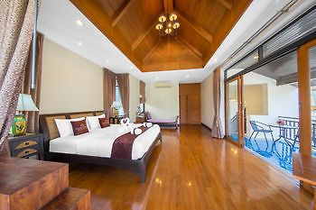 Green Pool Hotel Pattaya