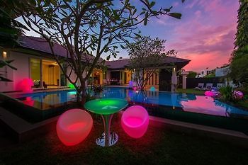 Green Pool Hotel 3*
