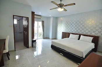 Arm Casa Pool Hotel Pattaya