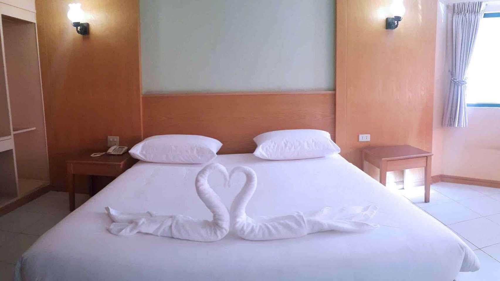 พัทยา แอท ไนน์ โรงแรม Pattaya