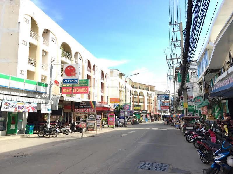 Bua Khao Paradise บ้านพัก