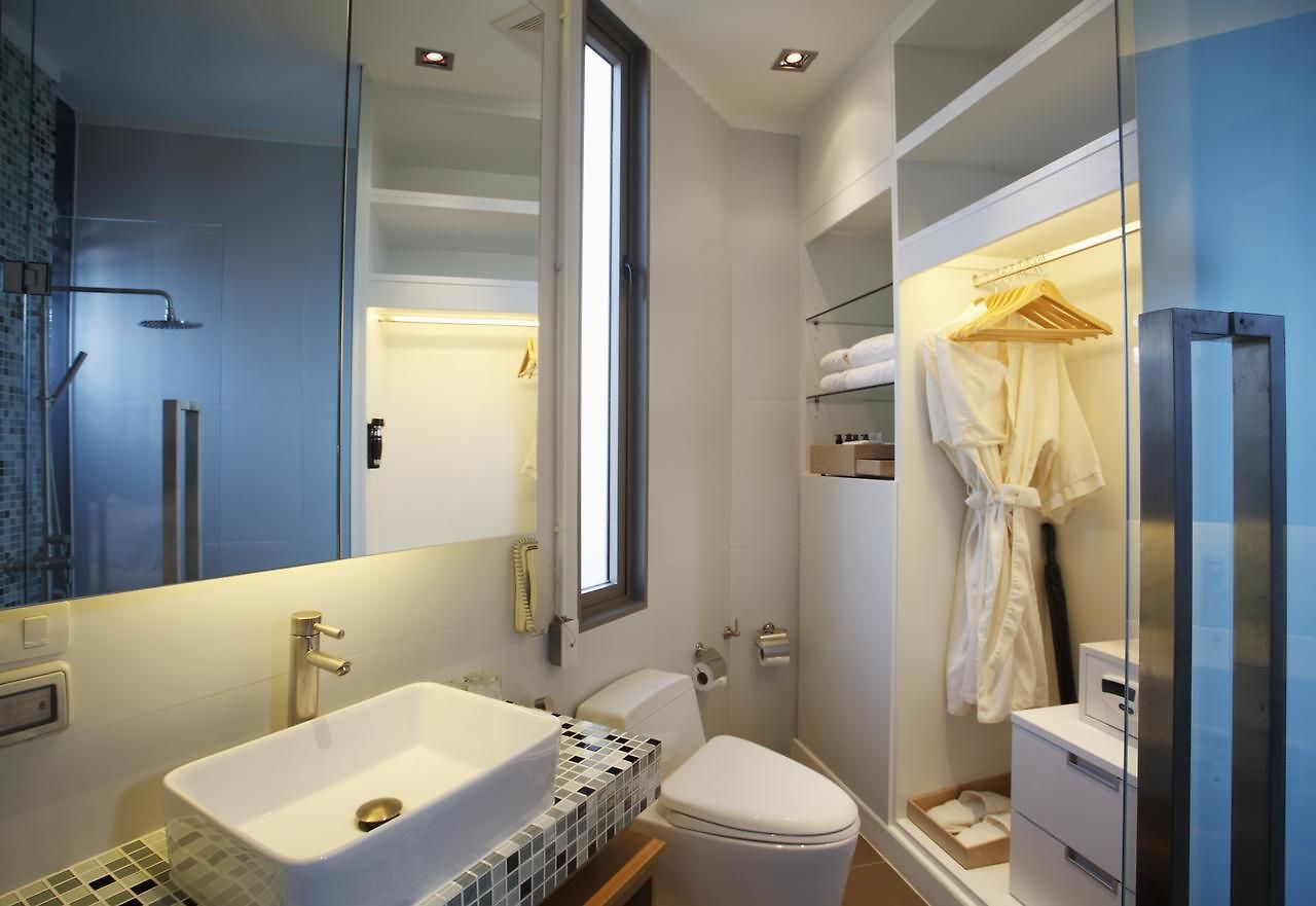อพาร์ตโฮเทล Modus Suites & Serviced 5*