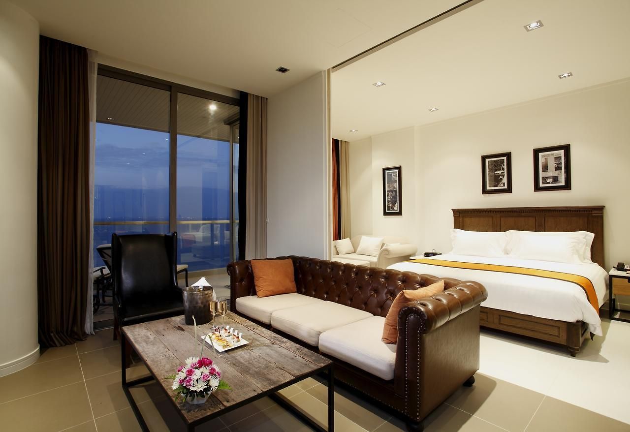 อพาร์ตโฮเทล Modus Suites & Serviced 5*